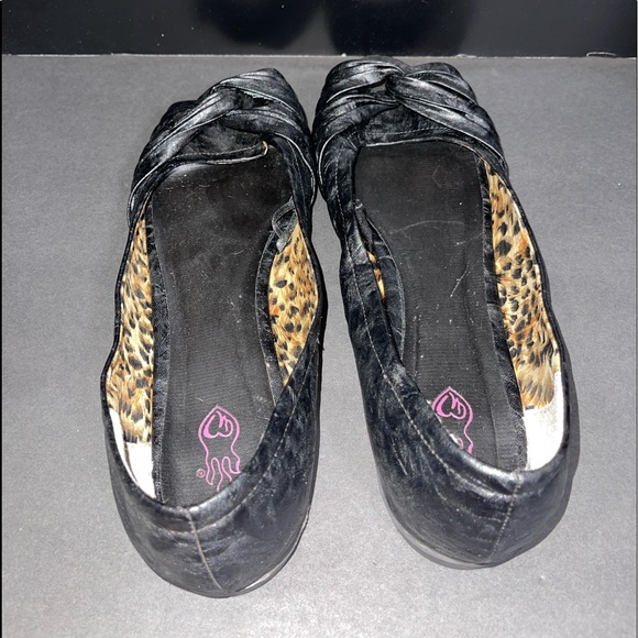 TORRID Black & Leopard Flats - Picture 3 of 5